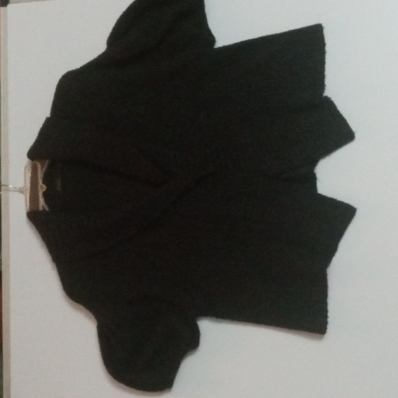 BCBG MAXAZRIA Cowl Collar Short Sleeve  Cardigan Sz XS/S Black Pre-owned - Picture 5 of 11